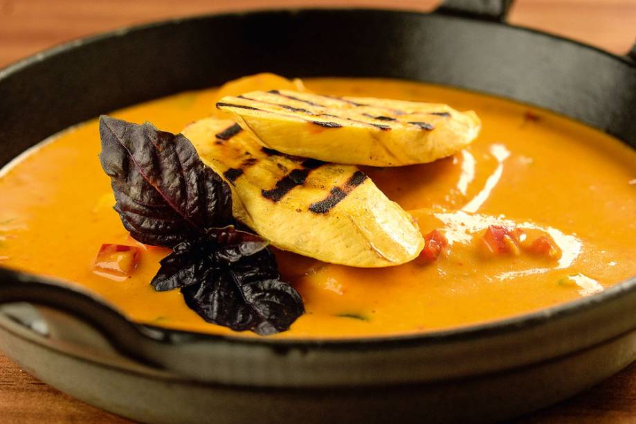 Moqueca de palmito pupunha no cremoso molho de leite de coco