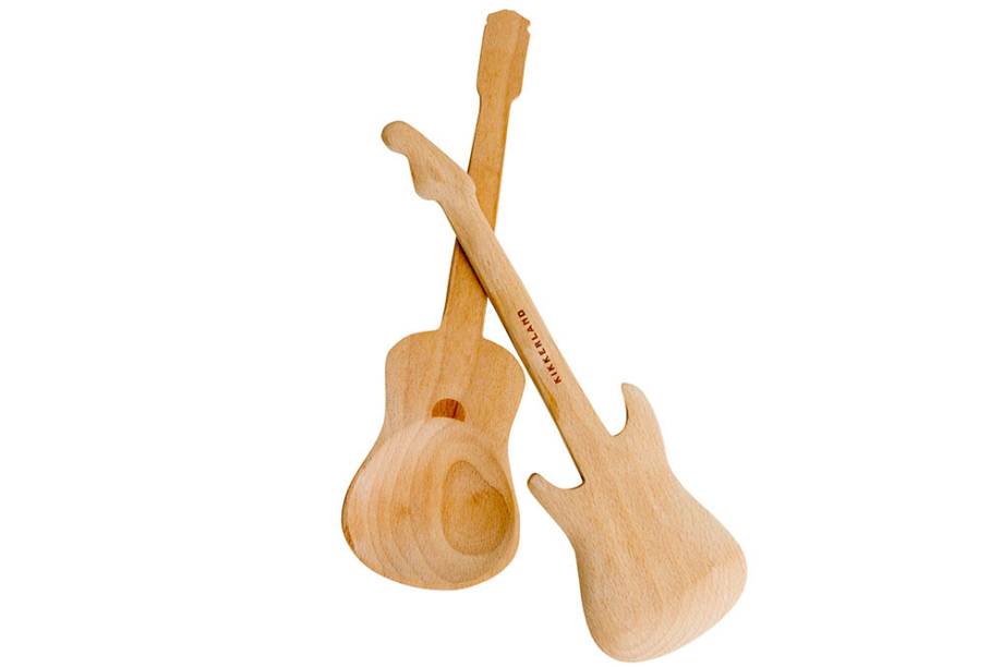 Colheres de madeira para servir, R$ 80,00 o par. AMPamulherdopadre. Colheres de madeira para servir, R$ 80,00 o par. AMPamulherdopadre.