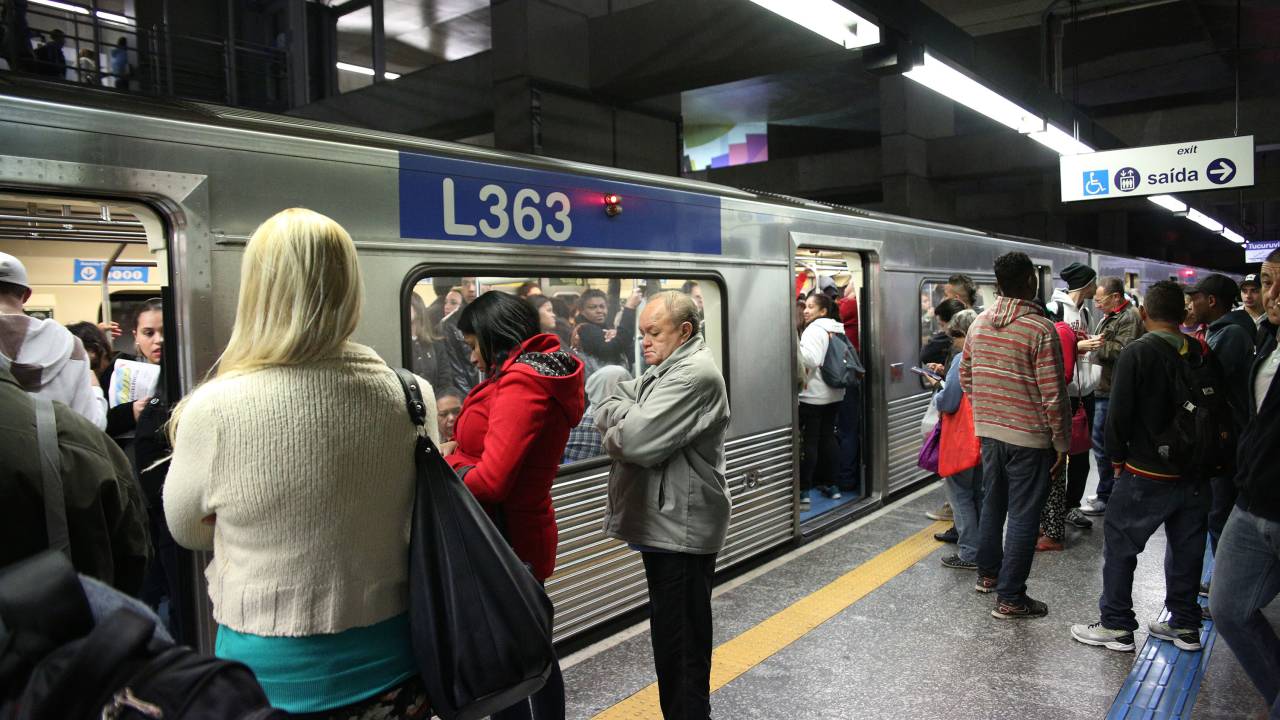 Metrô Linha 1-Azul Estação Jabaquara