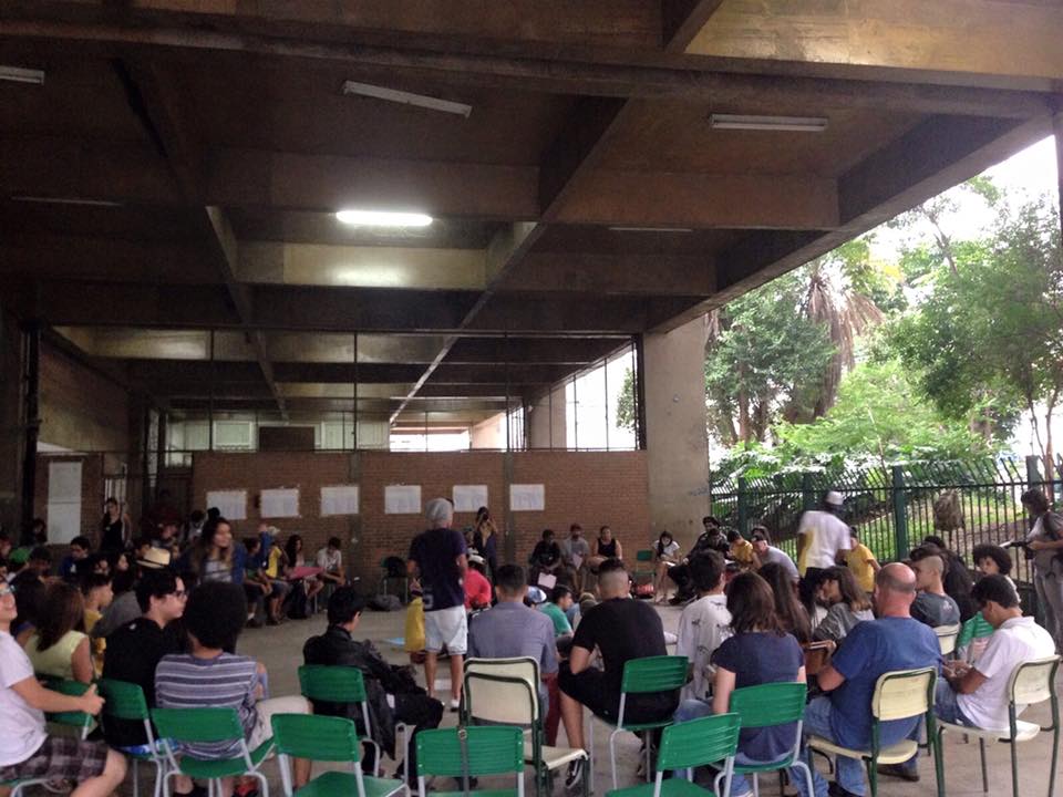 reuniao escola estadual