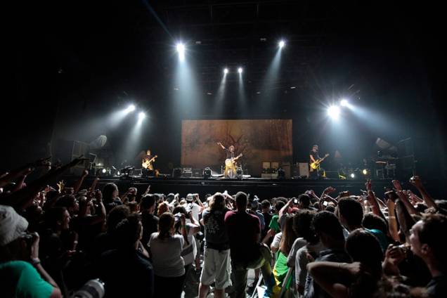 O Soundgarden, liderado por Chris Cornell, levantou o público no segundo dia do Lollapalooza O Soundgarden, liderado por Chris Cornell, levantou o público no segundo dia do Lollapalooza