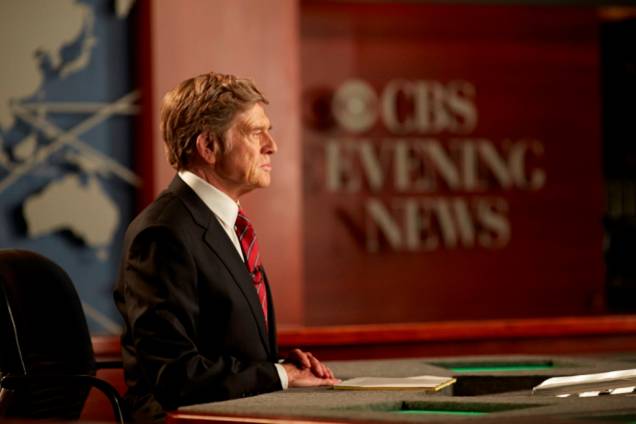 Conspiração e Poder: o ator Robert Redford interpreta o âncora Dan Rather Conspiração e Poder: o ator Robert Redford interpreta o âncora Dan Rather