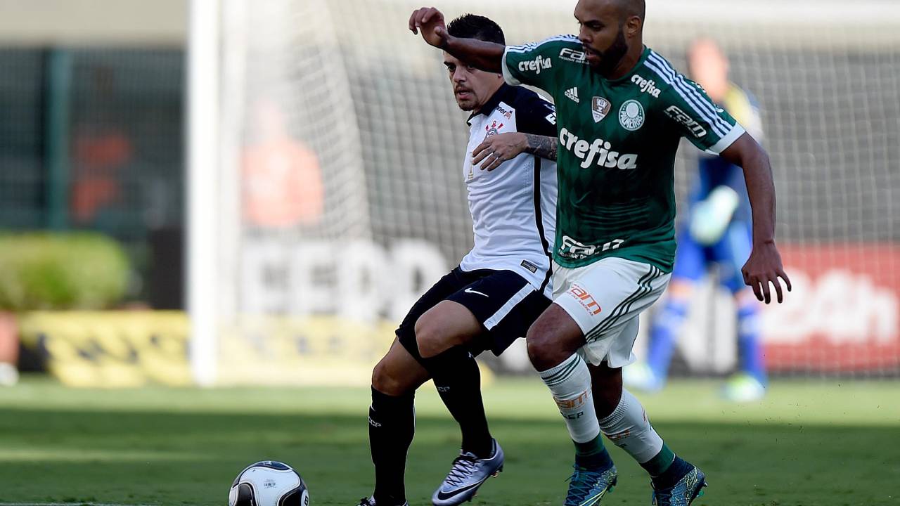 Alecsandro, do Palmeiras