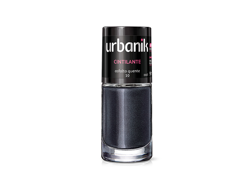 Esmalte, cor asfalto quente, da Urbanik. Com boa duração e brilho cintilante, o esmalte possui pincel flat, de formato plano, que garante aplicação fácil, prática e homogênea, sem riscos. A composição contém o exclusivo Nail Force, um ingrediente especial derivado da planta da oliva que hidrata profundamente deixando as unhas mais resistente. Preço: 5 reais.