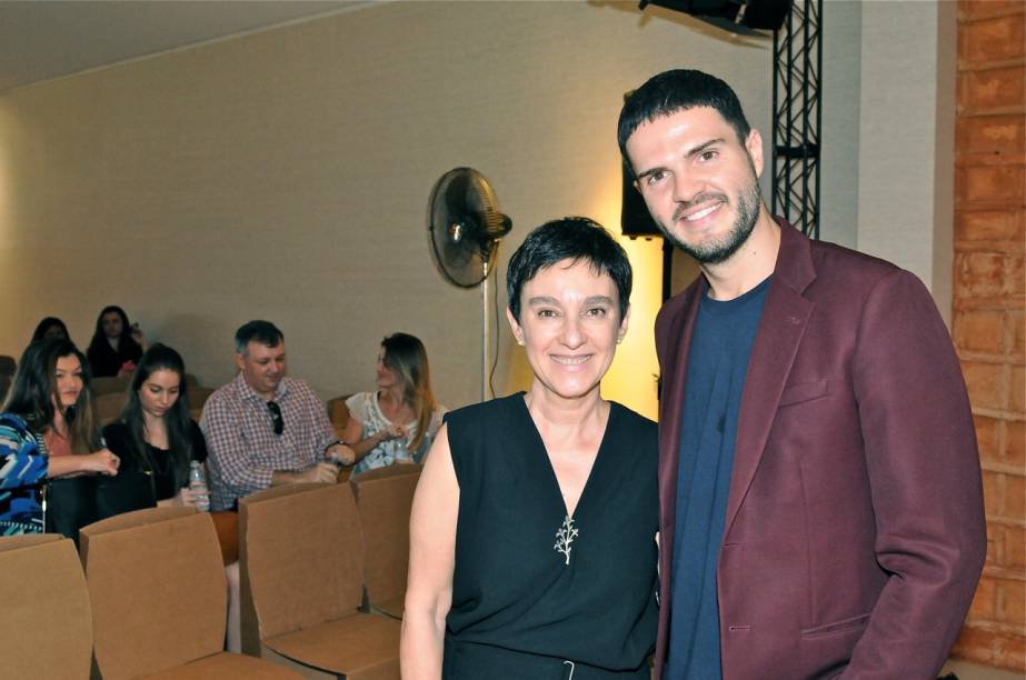 Lívia Pedreira, da Casa Cor, e Guto Requena, designer e palestrante na DW! Lívia Pedreira, da Casa Cor, e Guto Requena, designer e palestrante na DW!