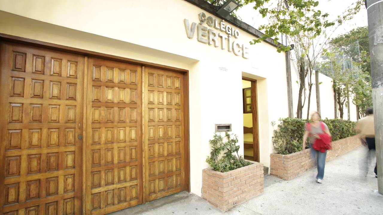 Fachada do Colégio Vertice, no Campo Belo