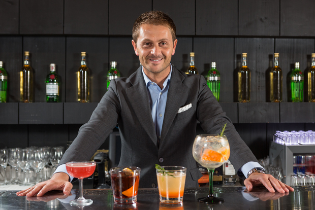 Melhor do mundo em 2013, Davi Rios visita o Drink Festival