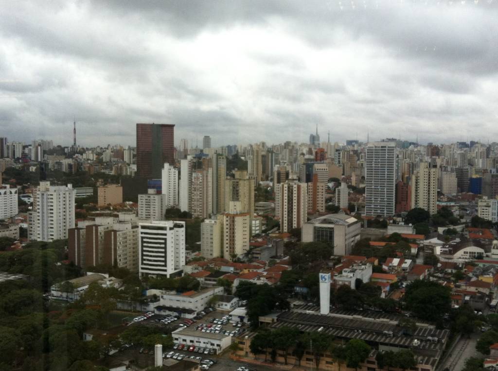 Semana terá temperaturas amenas, mas não há previsão de chuva