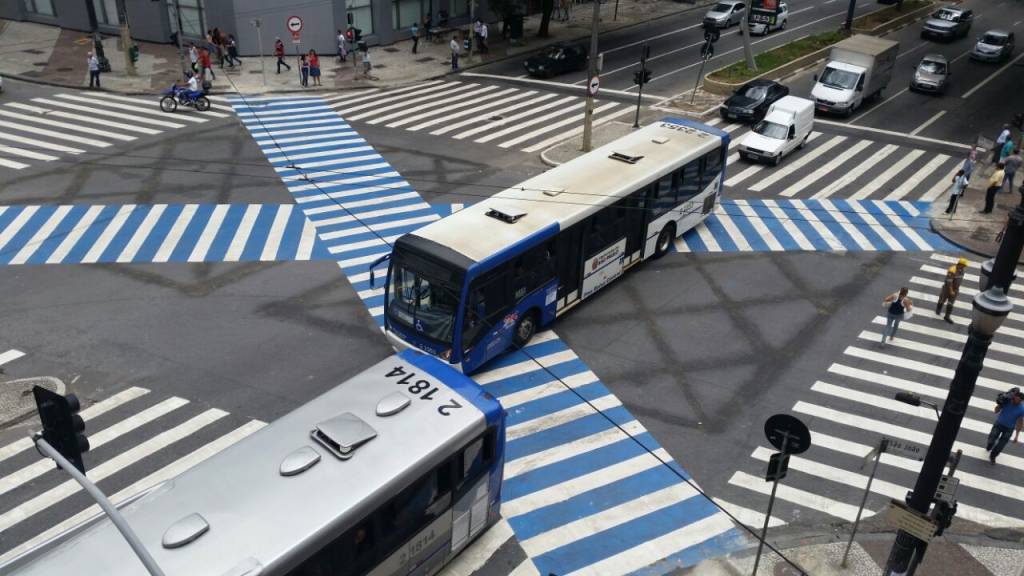 Número de atropelamentos por ônibus cresce na capital