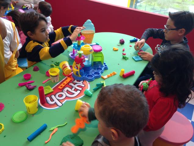 Atividade do Play-Doh está no JK Iguatemi Atividade do Play-Doh está no JK Iguatemi