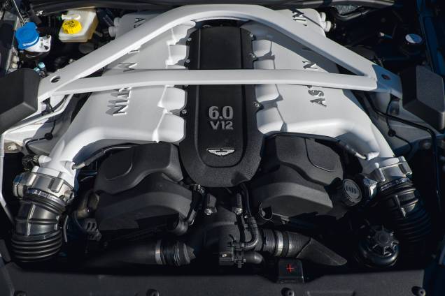 O motor 6.0 do modelo O motor 6.0 do modelo
