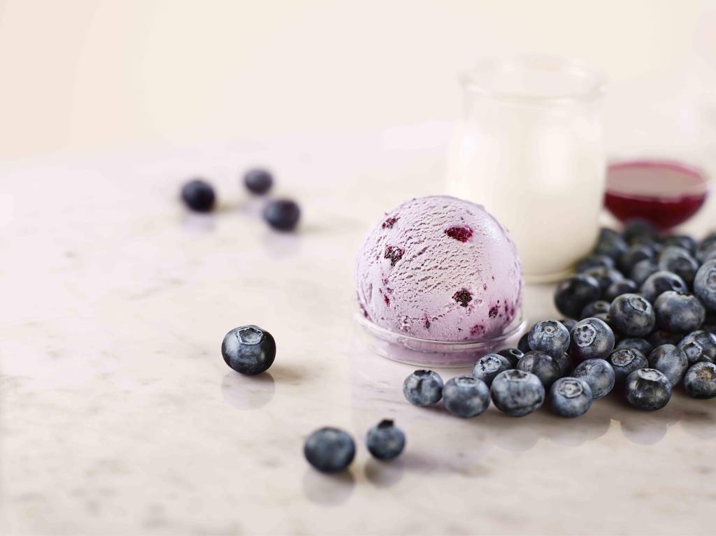 Sorveteria oferece promoção para quem se beijar no Dia dos Namorados