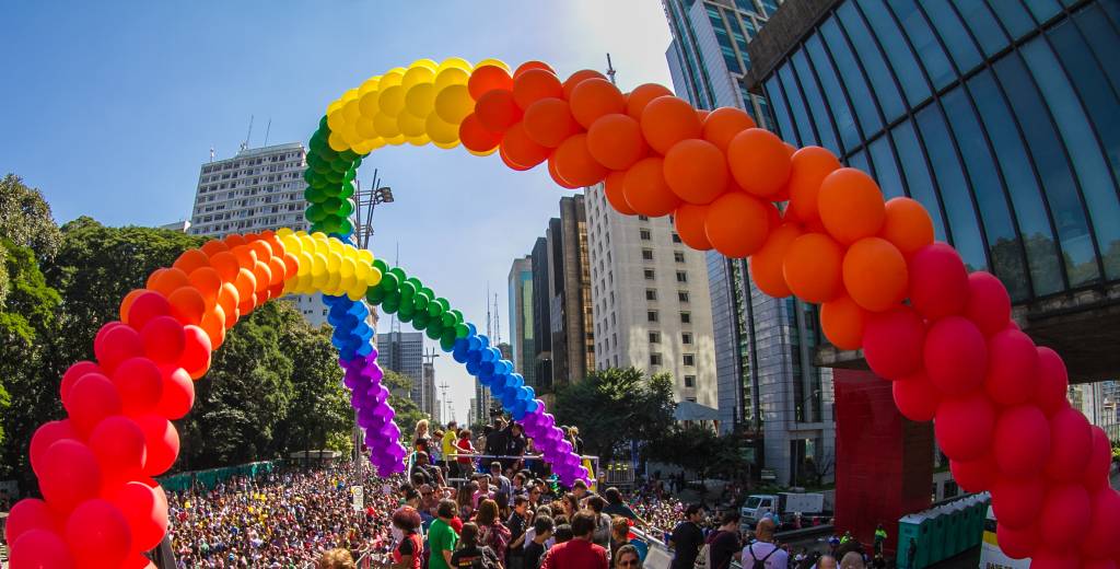 Metrô terá operação especial para Parada Gay e volta de Corpus Christi