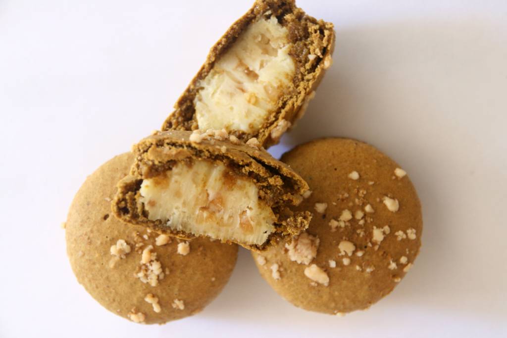 Aprenda a fazer o macaron de paçoca da chef Mayra Toledo