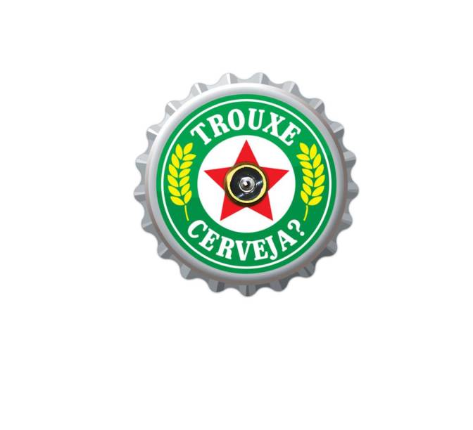 Adesivo para olho mágico, R$ 19,90, na <a href="https://www.lojameninos.com.br" rel=" Loja dos Meninos" target="_blank">Loja dos Meninos</a>