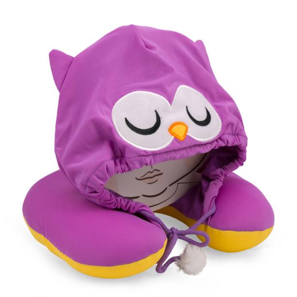 Almofada com capuz de coruja, R$ 139,90, da <a href="https://uatt.com.br/" rel="Uatt" target="_blank">Uatt?</a>