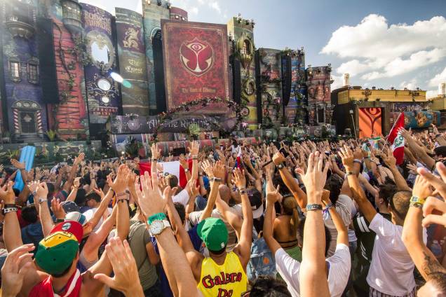 Tomorrowland Brasil: festival de música eletrônica acontece no Parque Maeda Tomorrowland Brasil: festival de música eletrônica acontece no Parque Maeda