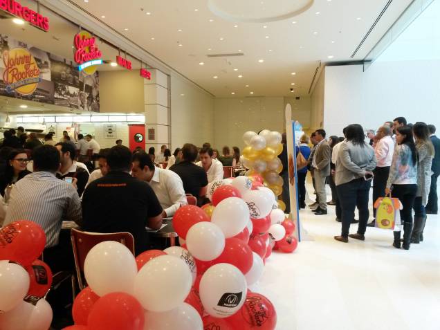 Hamburgueria Johnny Rockets no quarto piso Hamburgueria Johnny Rockets no quarto piso