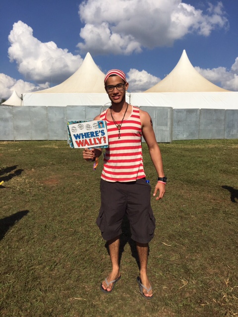 Onde está Wally? Este aqui você pode encontrar no Tomorrowland Onde está Wally? Este aqui você pode encontrar no Tomorrowland