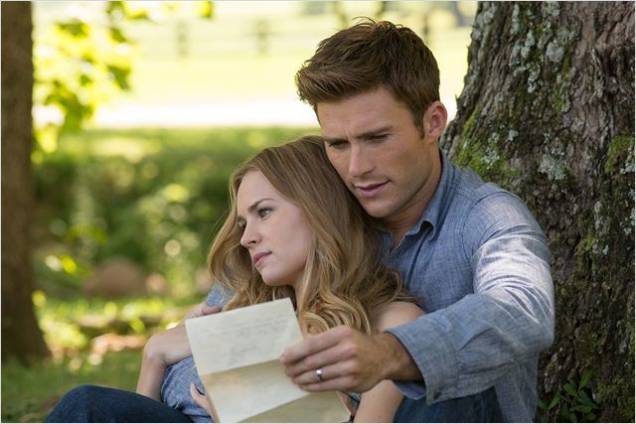 Uma Longa Jornada: Sophia Danko (Britt Robertson) e Luke (Scott Eastwood) Uma Longa Jornada: Sophia Danko (Britt Robertson) e Luke (Scott Eastwood)