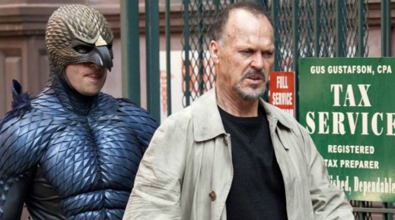 Birdman ou (A Inesperada Virtude da Ignorância)