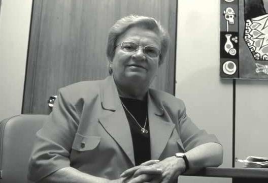 Deputada Luiza Erundina segue internada em São Paulo