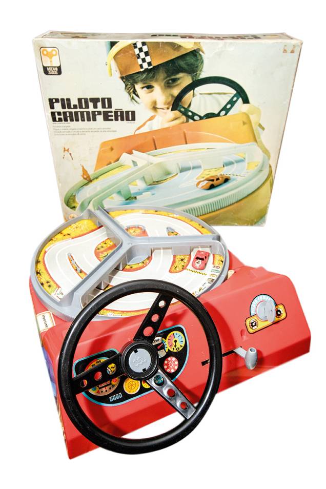 Jogo Piloto Campeão: antepassado dos videogames nos anos 60, a bugiganga custa 350 reais Jogo Piloto Campeão: antepassado dos videogames nos anos 60, a bugiganga custa 350 reais
