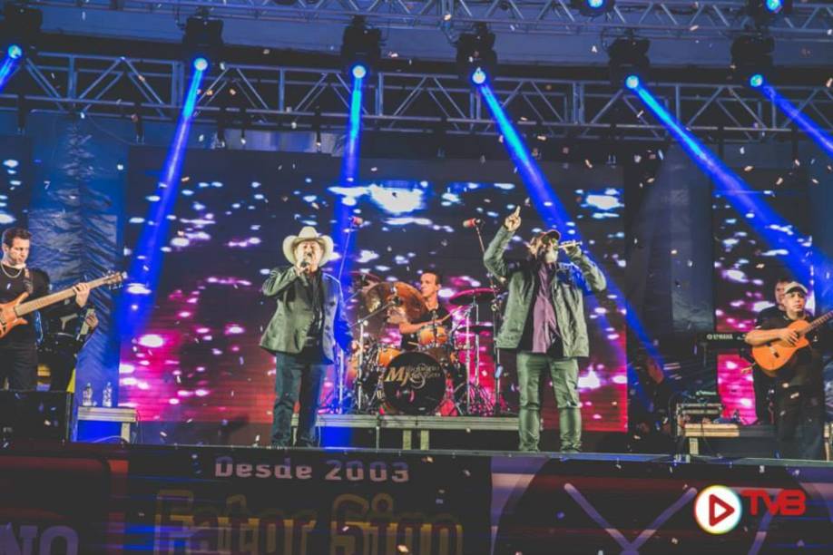 Entre seus grandes sucessos está a música <em>Estrada da Vida</em> Entre seus grandes sucessos está a música <em>Estrada da Vida</em>