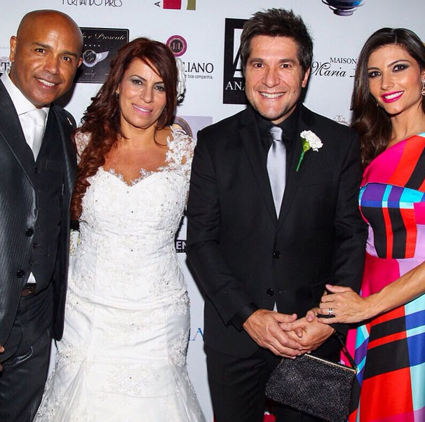 Daniel e a mulher ao lado de Rick e Geralda Daniel e a mulher ao lado de Rick e Geralda