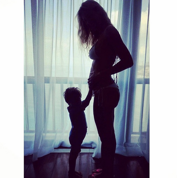 Luana Piovani está grávida de gêmeos