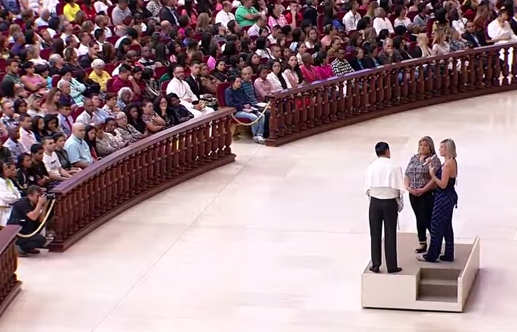Andressa Urach Templo de Salomão