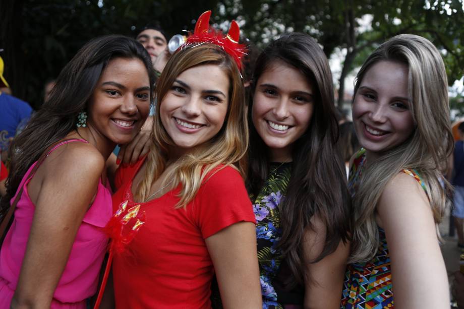 Bloco Gambiarra Bloco Gambiarra