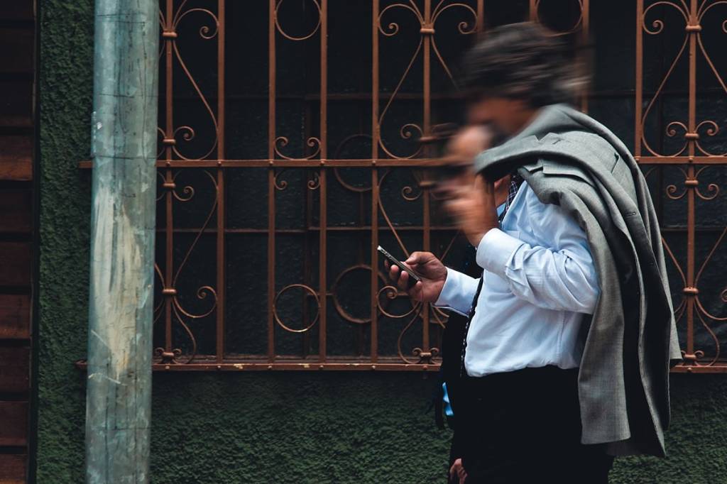 Falha em aplicativo permite fraude no bilhete único pelo celular