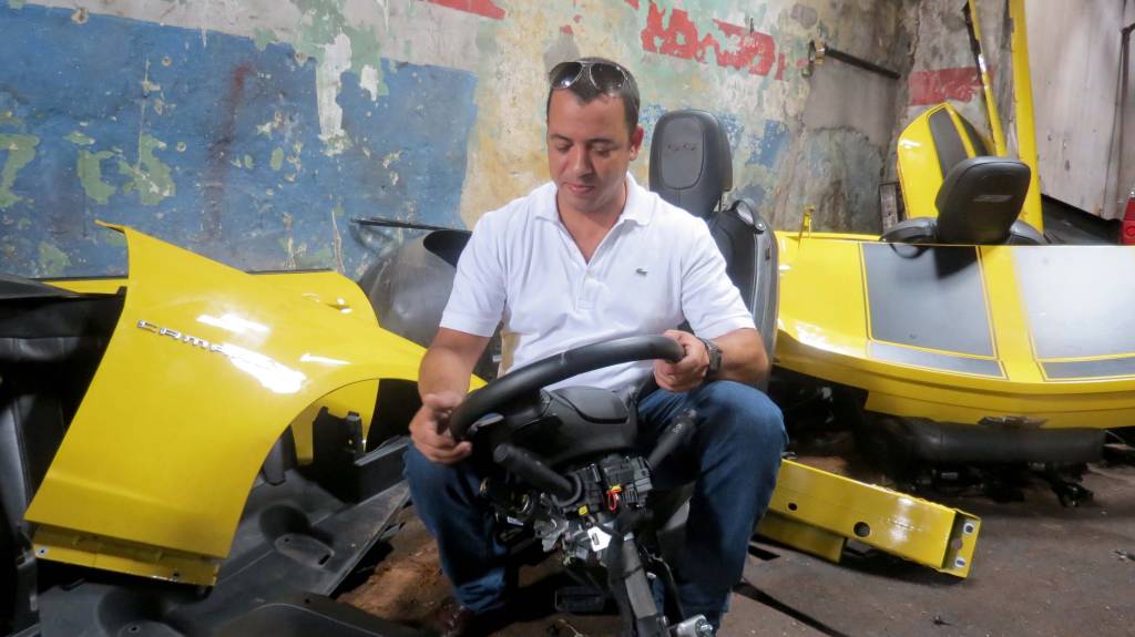 “Vou ter que comprar outro”, diz dono de Camaro amarelo achado em desmanche