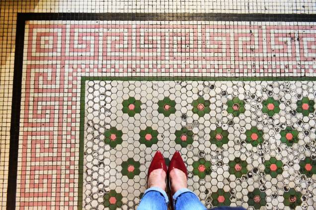 em contraste com o piso da Sala São Paulo em contraste com o piso da Sala São Paulo