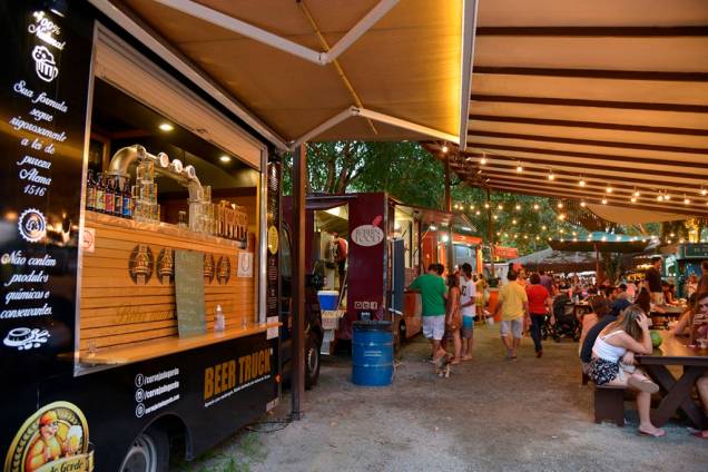 Food trucks de diversos tipos recarregam as energias dos visitantes Food trucks de diversos tipos recarregam as energias dos visitantes