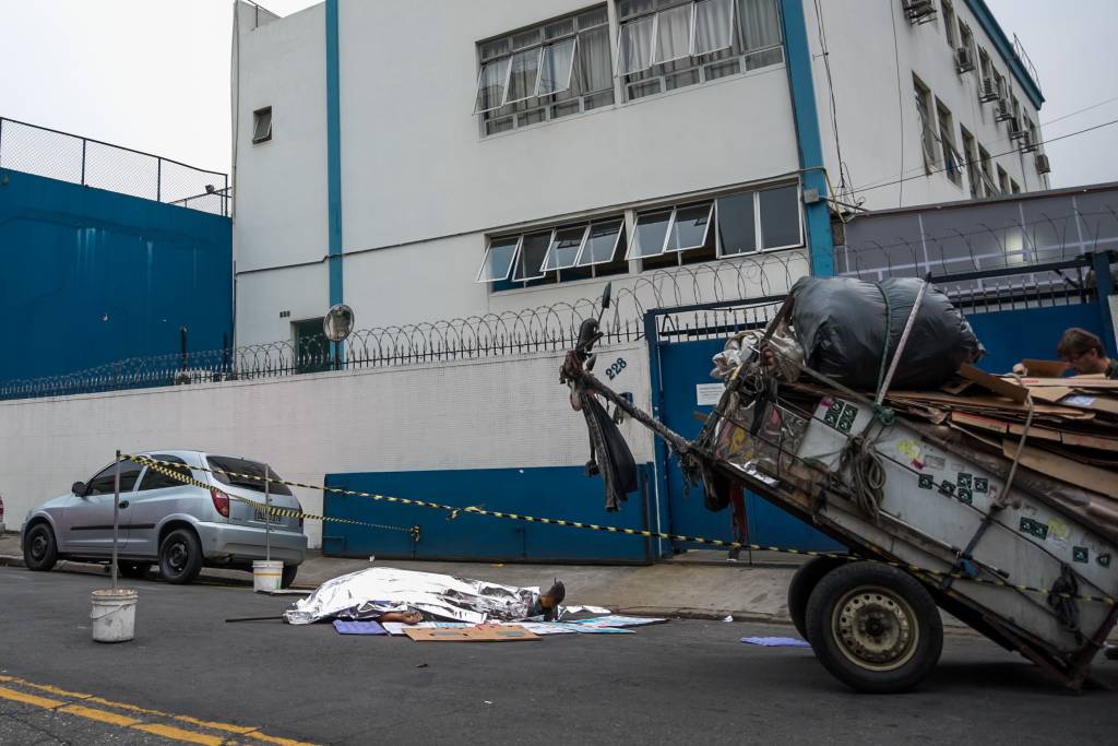 catador papelão flechada bom retiro