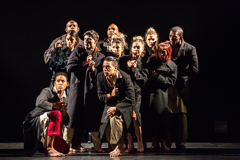 Companhia paulistana Cisne Negro vive crise