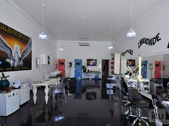 Após calote na capital, ex-dona do Spa Hara abre salão de beleza no interior