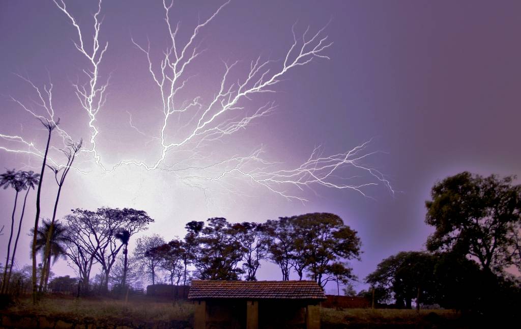 São Paulo terá menor incidência de raios neste verão