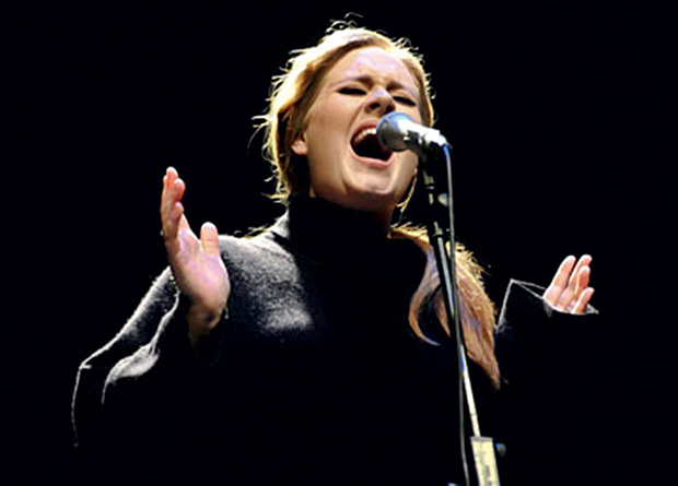 Adele (foto), Pharrell Williams, Rolling Stones e Roberto Carlos: atrações quase certas para 2015