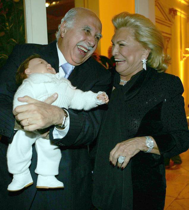 Roger Abdelmassih com Hebe Camargo na festa em 2006 - ele recebia a apresentadora para jantares em sua casa