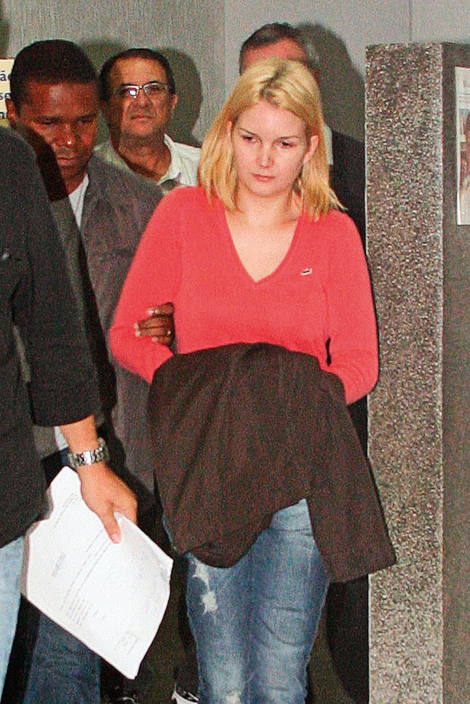 Proibida de ver a filha, Elize Matsunaga escreve carta para a menina