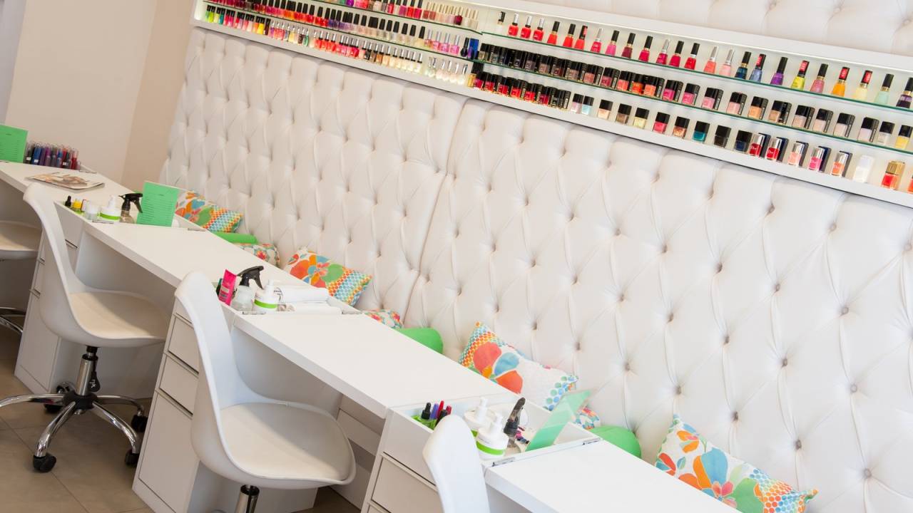 A7 Nail Bar - 3
