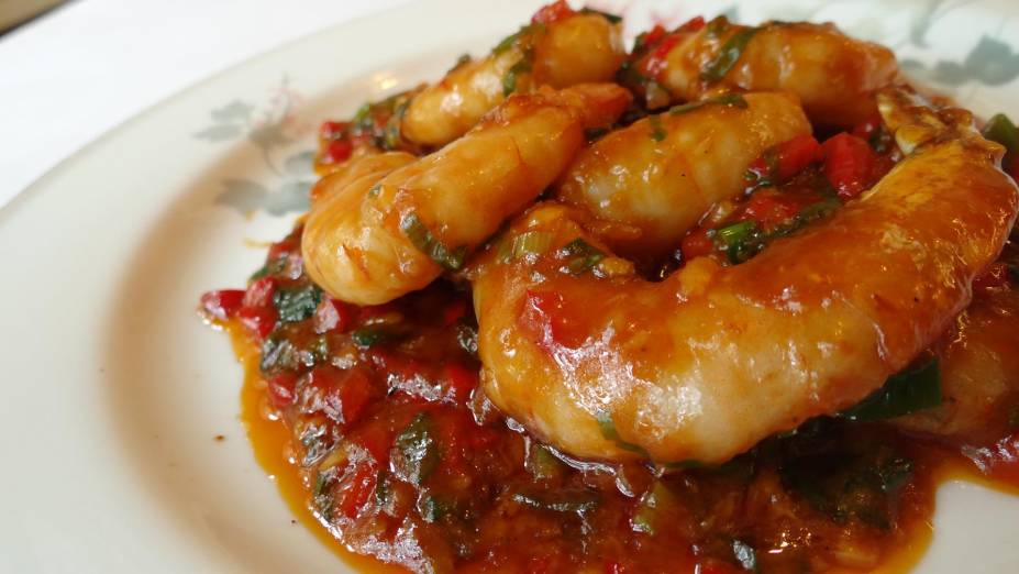 Hi Pin Shan: camarão apimentado ao molho de gengibre Hi Pin Shan: camarão apimentado ao molho de gengibre