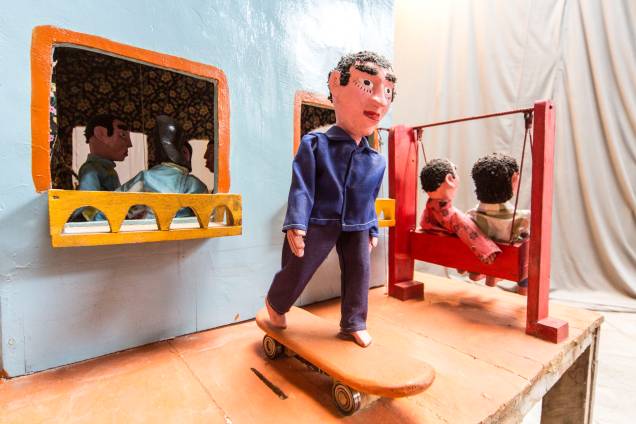 Brinquedo da série "Edifício com crianças brincando", 2013, Mestre Saúba Brinquedo da série "Edifício com crianças brincando", 2013, Mestre Saúba