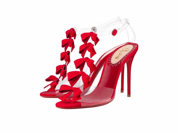 	Sandálias em vinil com laços em couro modelo <em>Bow Bow Bow</em>, da <em>Capsule Collection</em>, R$3 580. Christian Louboutin, Shopping Iguatemi, tel.: 3032-0233, www.christianlouboutin.com.