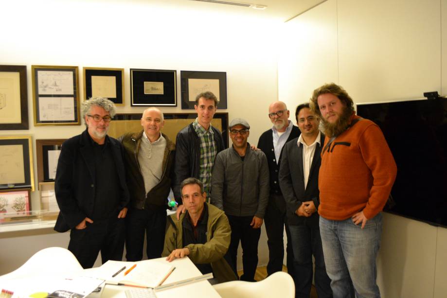 	Parte dos integrantes da associação (da esquerda para direita) com o vereador Police Neto: Marcio Kogan, Athos Comolatti, Felipe Morozini,Police Neto, Fernando Serapião, Daniel Guth e Paulo Von Poser