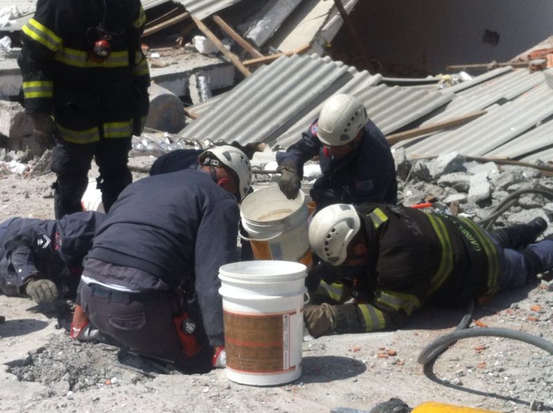 A operação já dura mais de 24 horas A operação já dura mais de 24 horas