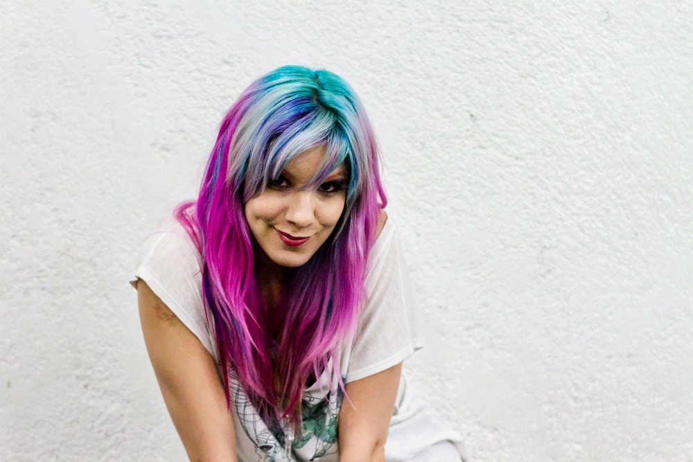 MariMoon canta e toca bateria no musical “Fame”